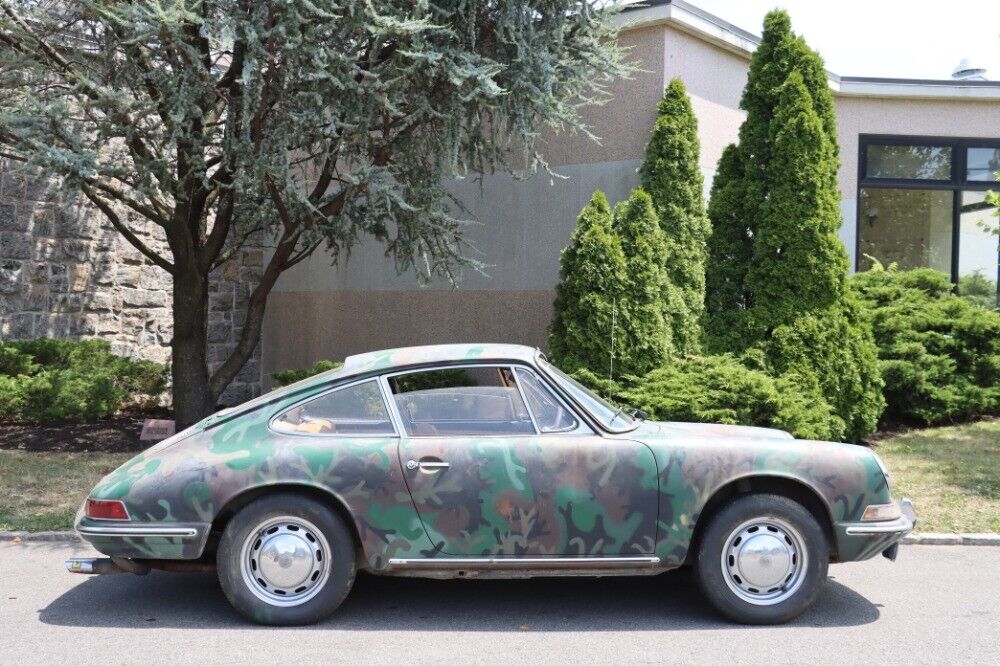 Porsche-911-1967-Camouflage-Tan-0-2