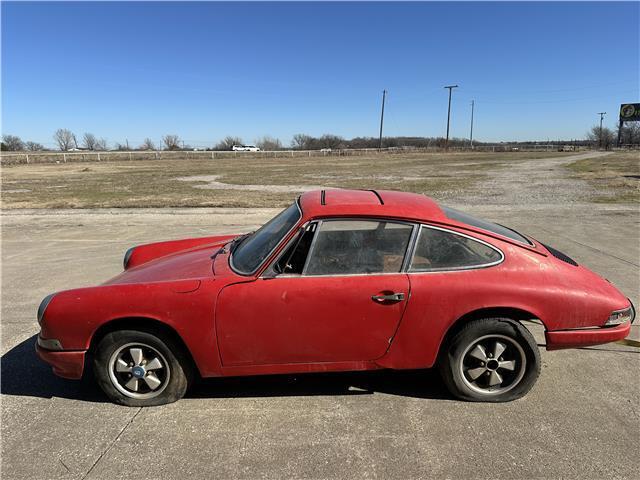 Porsche-911-1968-53306-4