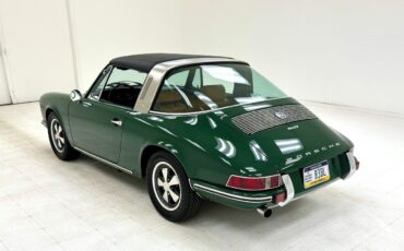 Porsche-911-1970-Green-Saddle-147166-3