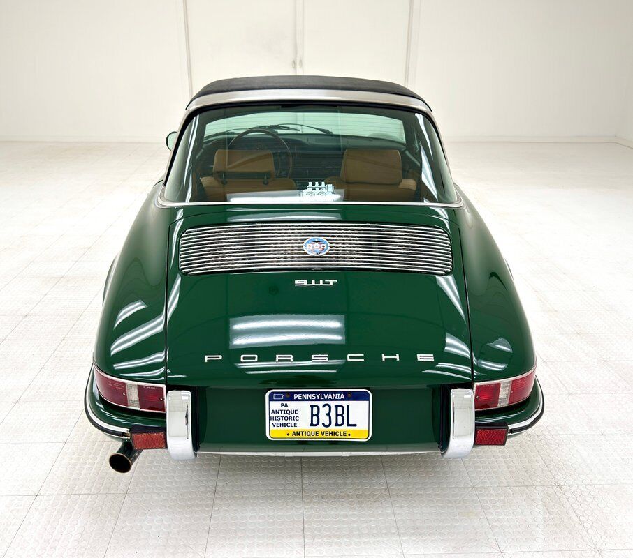 Porsche-911-1970-Green-Saddle-147166-4