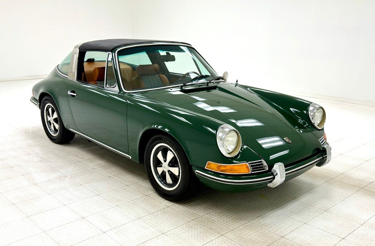 Porsche-911-1970-Green-Saddle-147166-7