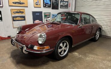 Porsche-911-1971-Burgundy-Black-143875-16