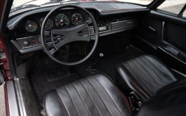 Porsche-911-1971-Burgundy-Black-143875-28