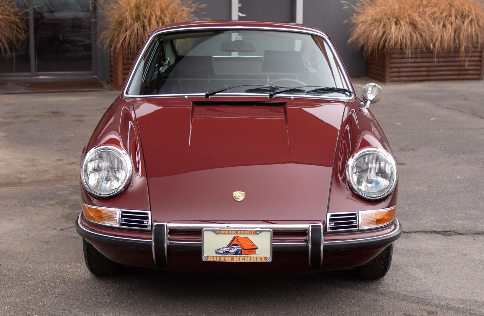 Porsche-911-1971-Burgundy-Black-143875-7