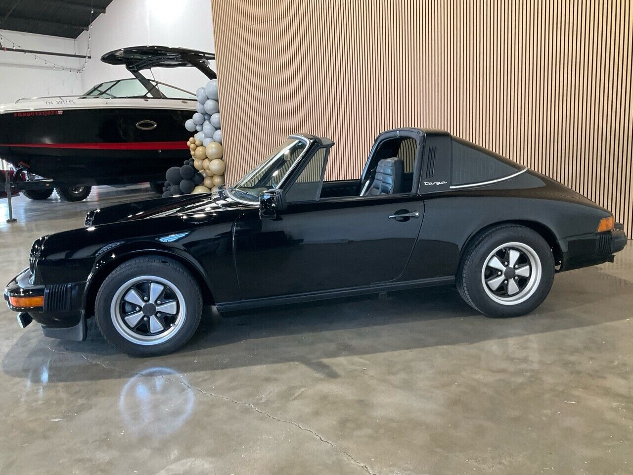 Porsche-911-1977-Black-Black-483-1