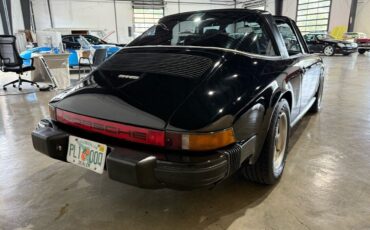 Porsche-911-1977-Black-Black-483-11