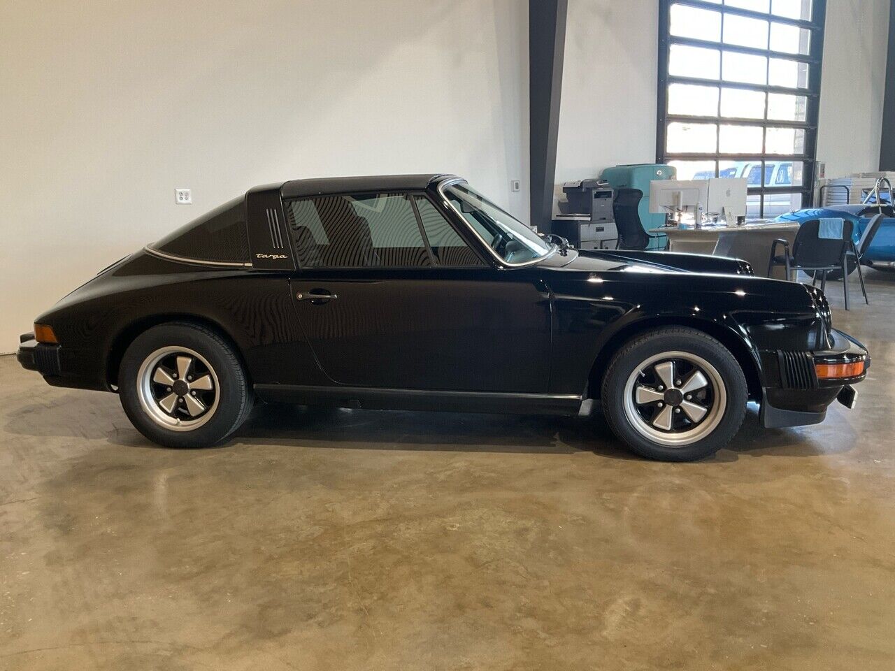 Porsche-911-1977-Black-Black-483-7