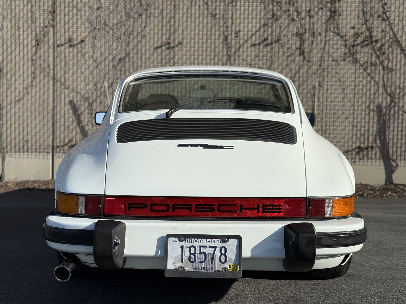 Porsche-911-1978-189615-6