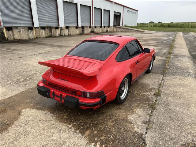 Porsche-911-1986-396956-1