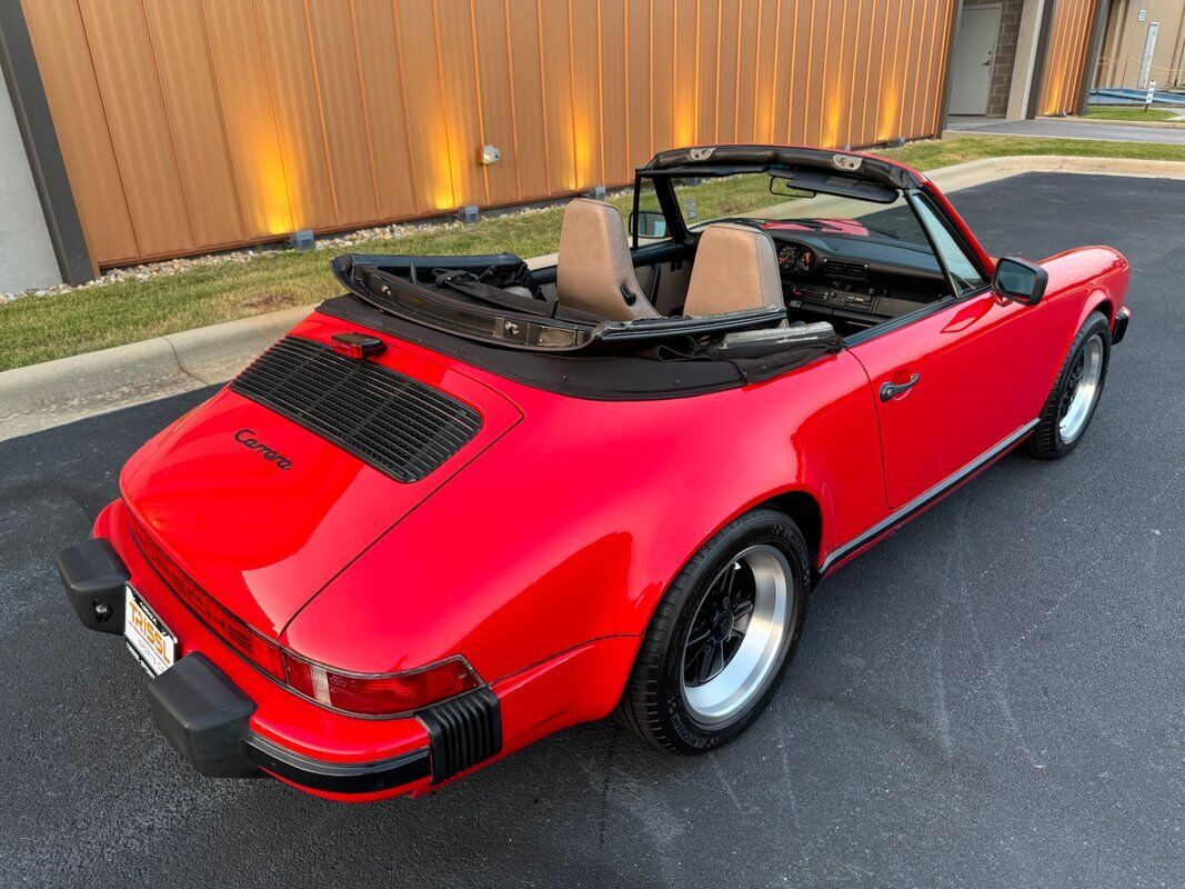 Porsche-911-1986-Red-Gray-78784-10