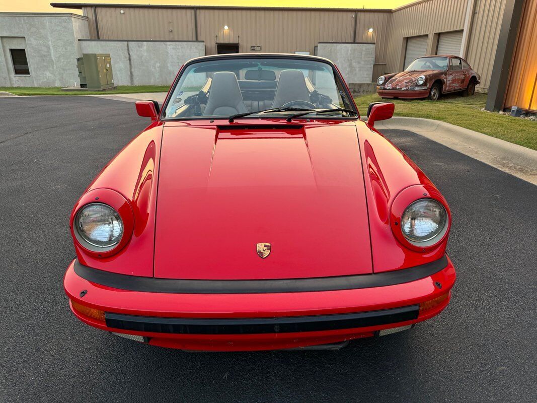 Porsche-911-1986-Red-Gray-78784-27