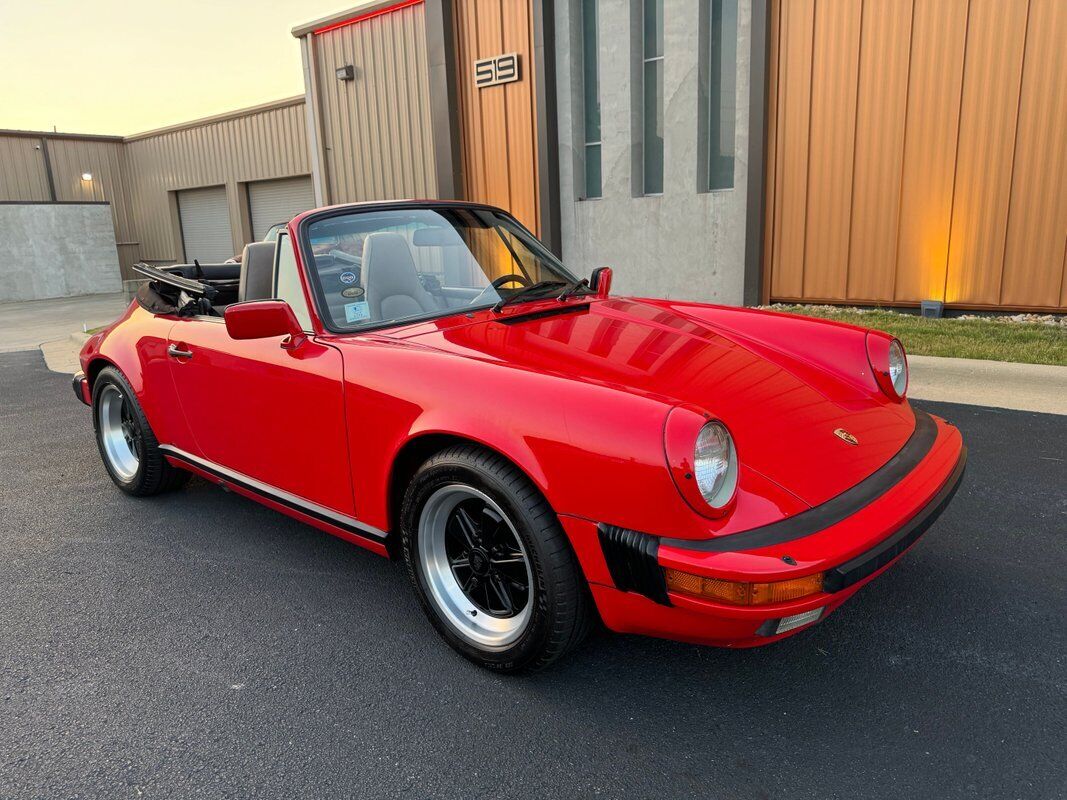 Porsche-911-1986-Red-Gray-78784-3