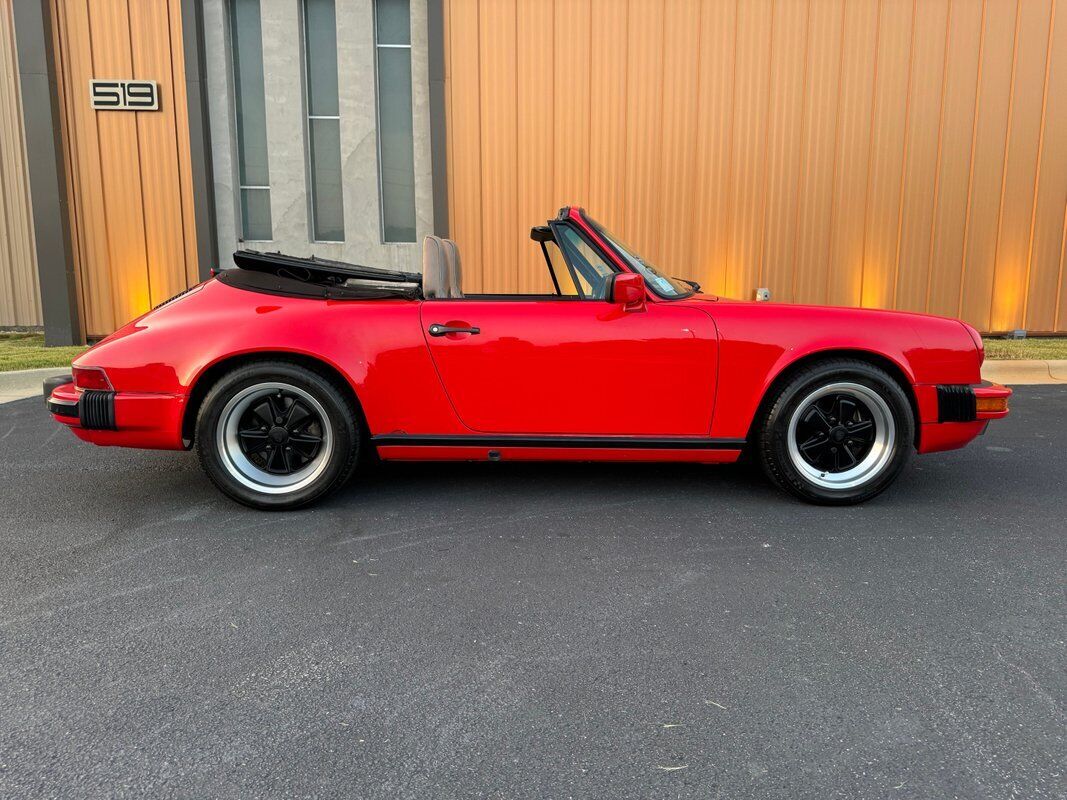 Porsche-911-1986-Red-Gray-78784-9