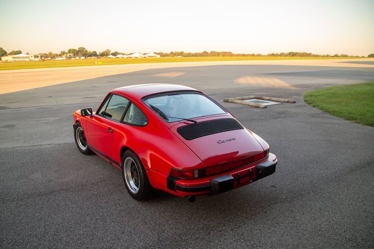 Porsche-911-1989-Red-Linen-186137-16