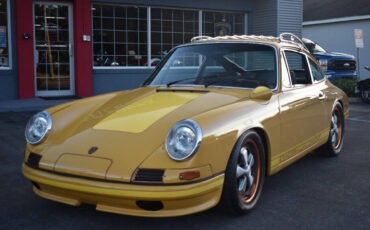 Porsche-911-Cabriolet-1968-Yellow-Black-0-10