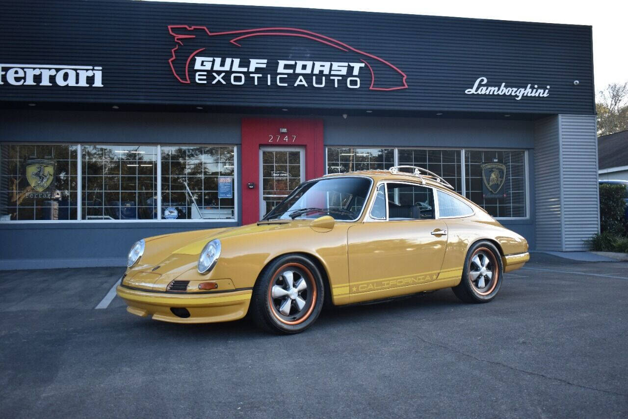 Porsche-911-Cabriolet-1968-Yellow-Black-0-5