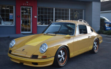 Porsche-911-Cabriolet-1968-Yellow-Black-0-7