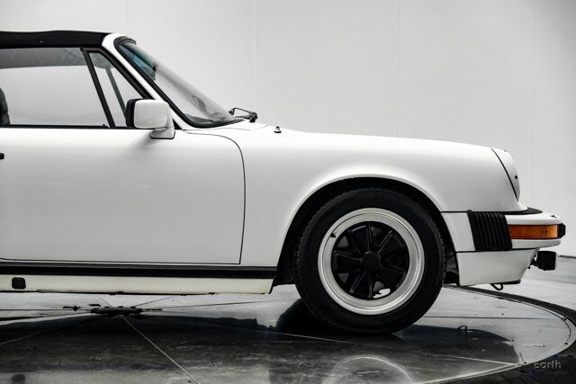 Porsche-911-Cabriolet-1983-White-Black-57203-19