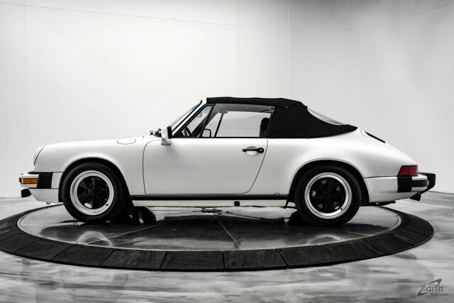 Porsche-911-Cabriolet-1983-White-Black-57203-5