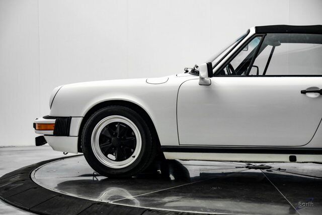 Porsche-911-Cabriolet-1983-White-Black-57203-6