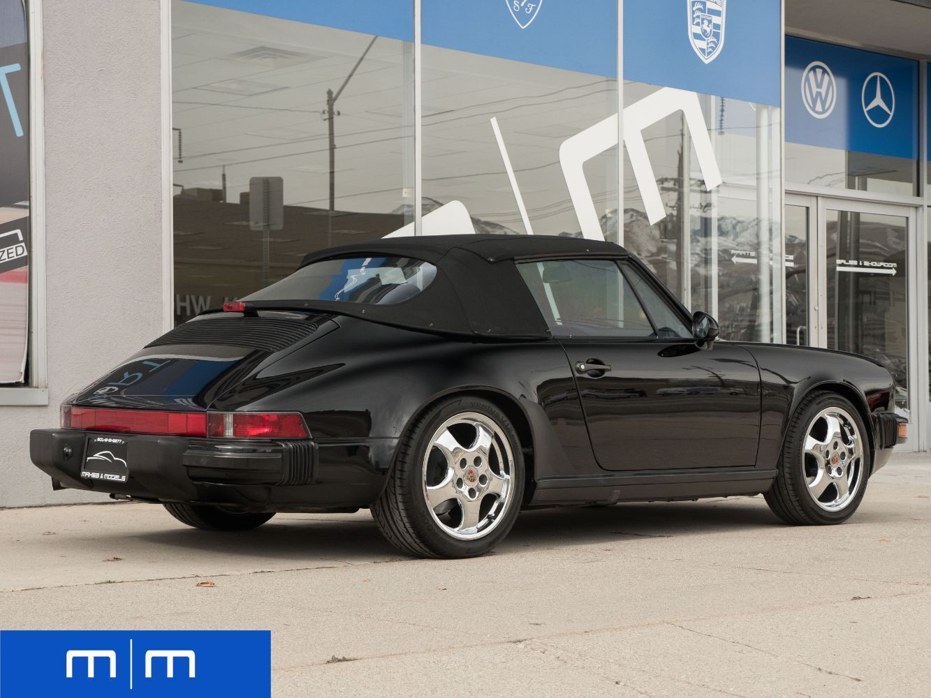 Porsche-911-Cabriolet-1987-Black-Black-130267-12