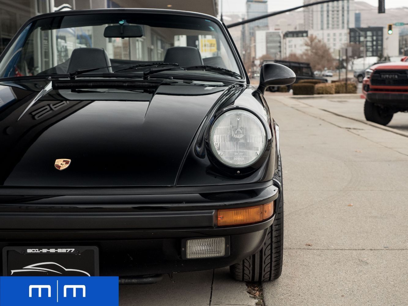 Porsche-911-Cabriolet-1987-Black-Black-130267-19