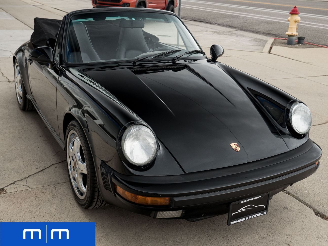 Porsche-911-Cabriolet-1987-Black-Black-130267-20