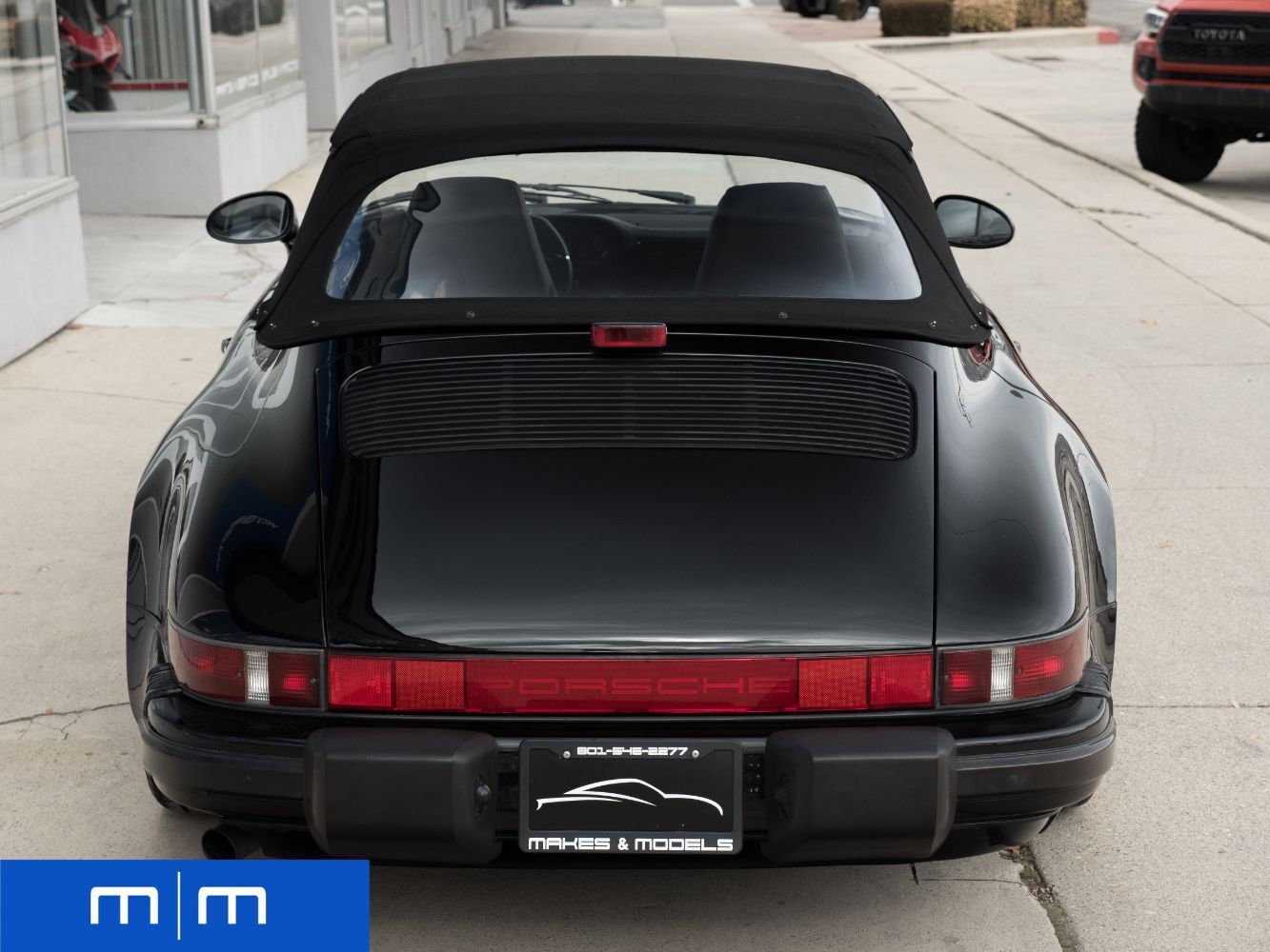 Porsche-911-Cabriolet-1987-Black-Black-130267-7