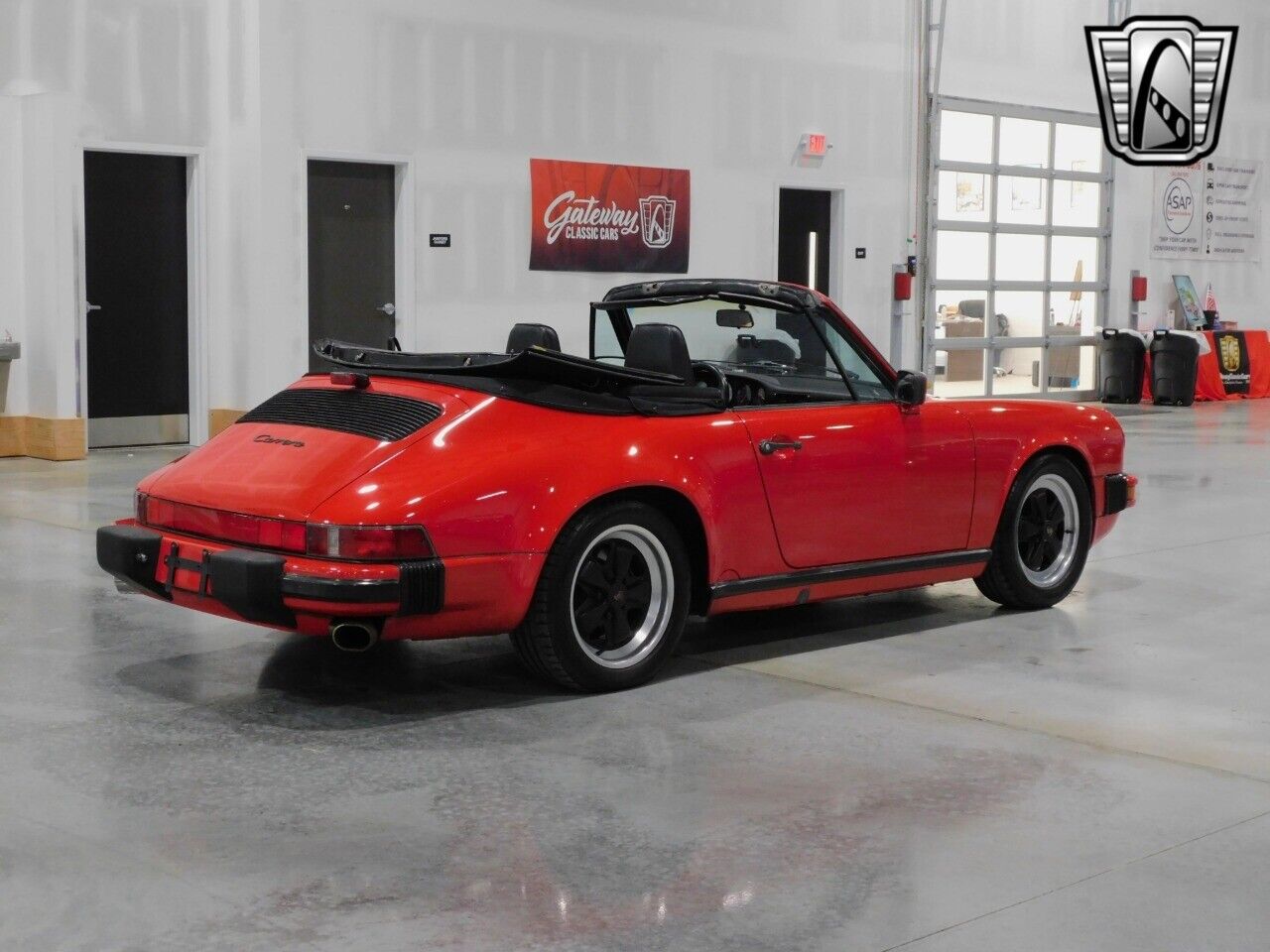 Porsche-911-Cabriolet-1987-Red-Black-140449-4