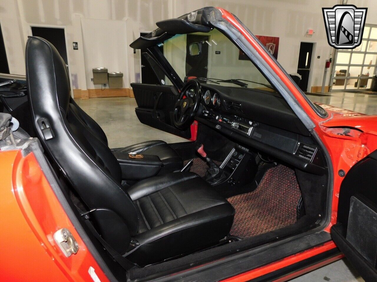 Porsche-911-Cabriolet-1987-Red-Black-140449-7