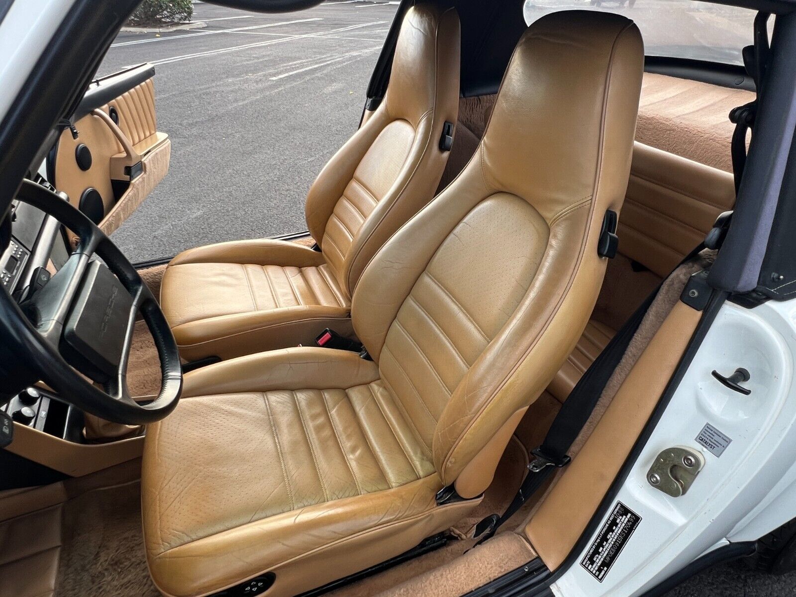 Porsche-911-Cabriolet-1989-White-Tan-161713-19