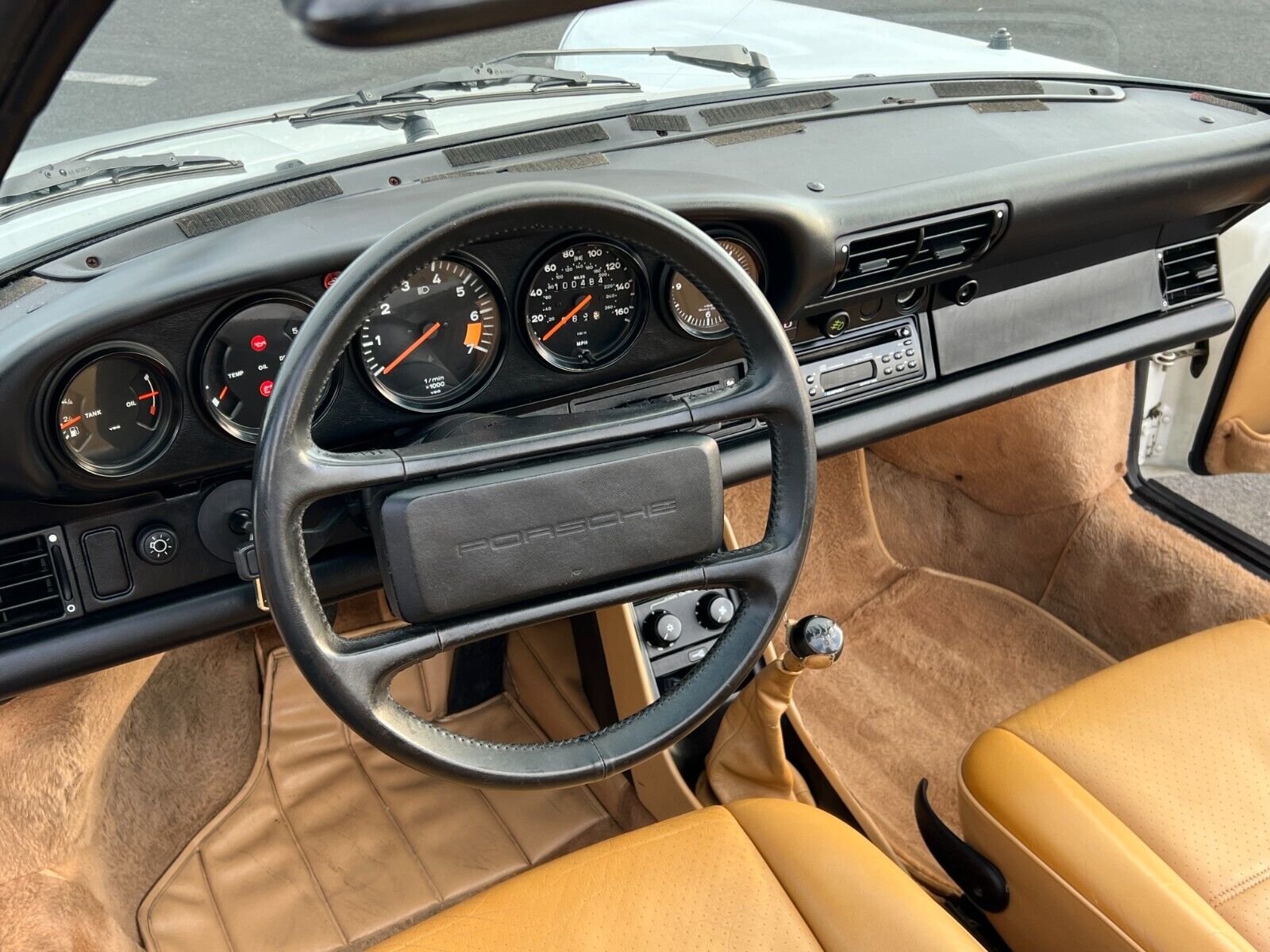 Porsche-911-Cabriolet-1989-White-Tan-161713-22