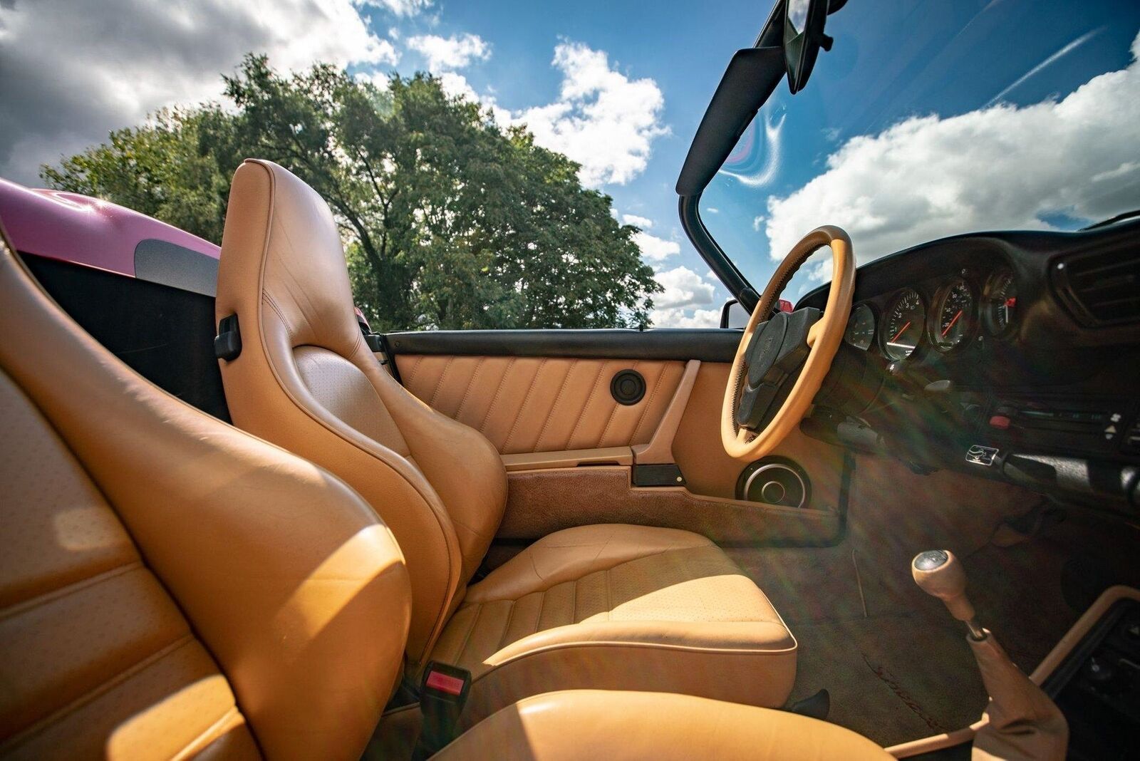 Porsche-911-Carrera-Speedster-Cabriolet-1989-Red-Tan-52576-6