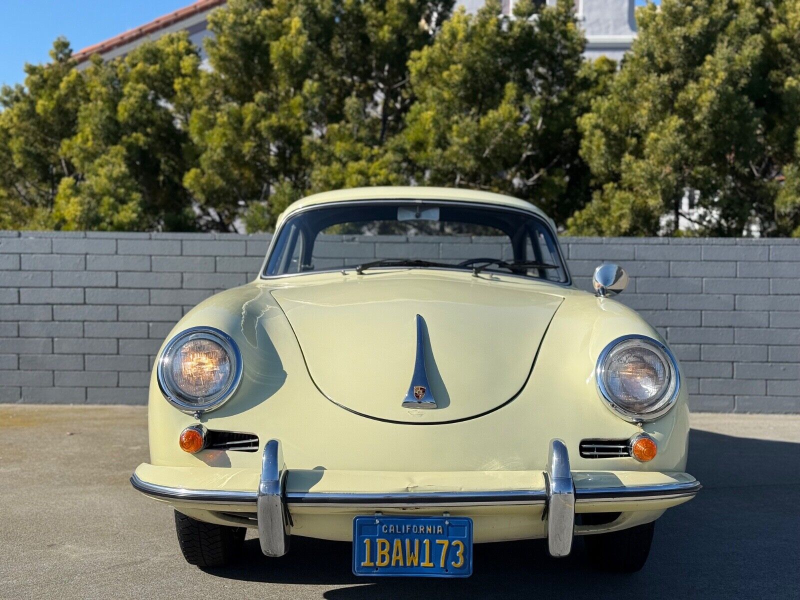 Porsche-911-Coupe-1962-Yellow-71312-2