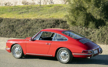 Porsche-911-Coupe-1965-Red-Black-143645-2