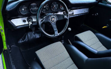 Porsche-911-Coupe-1967-Green-Black-119138-19