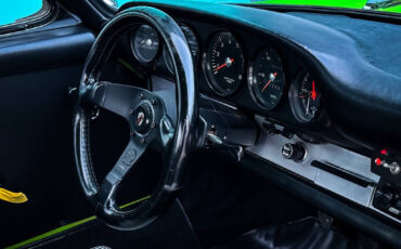 Porsche-911-Coupe-1967-Green-Black-119138-35