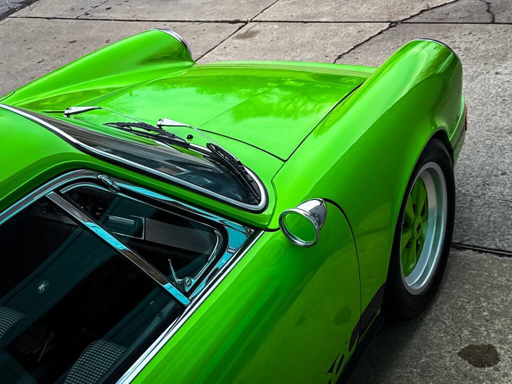 Porsche-911-Coupe-1967-Green-Black-119138-9