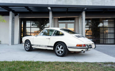 Porsche-911-Coupe-1968-White-Black-195501-1