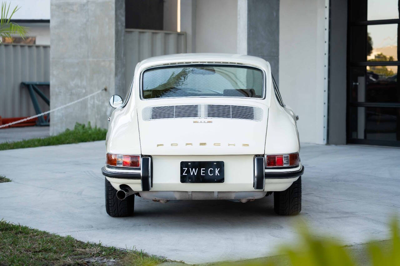 Porsche-911-Coupe-1968-White-Black-195501-13