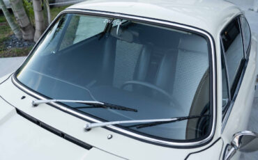 Porsche-911-Coupe-1968-White-Black-195501-29