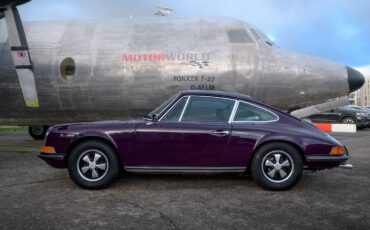 Porsche-911-Coupe-1972-Burgundy-Black-140979-4