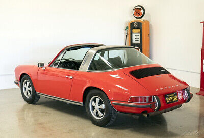 Porsche-911-Coupe-1972-Red-Black-78962-2