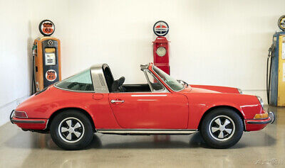 Porsche-911-Coupe-1972-Red-Black-78962-5