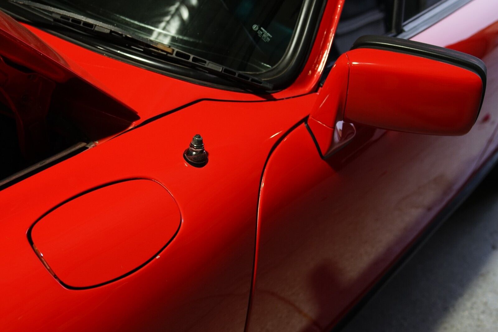 Porsche-911-Coupe-1977-Red-Black-136794-4