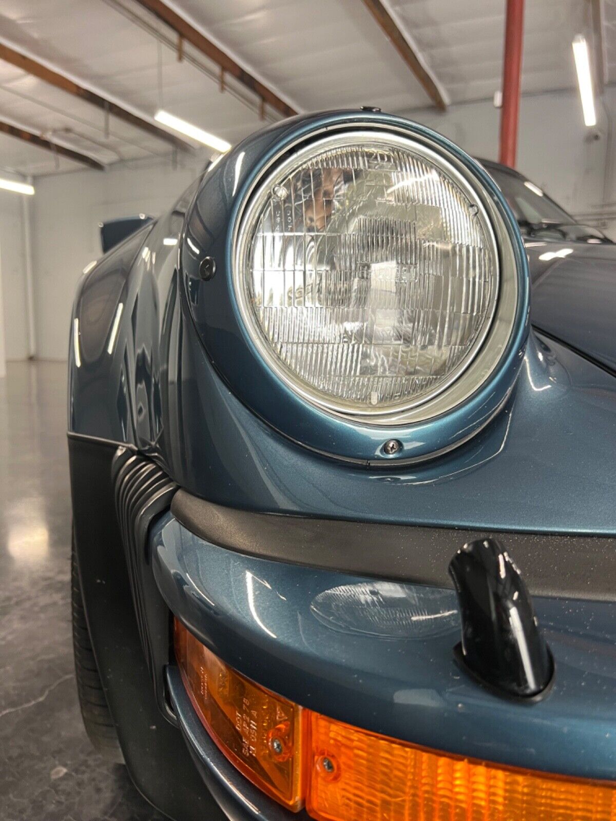 Porsche-911-Coupe-1979-Blue-Brown-102942-29