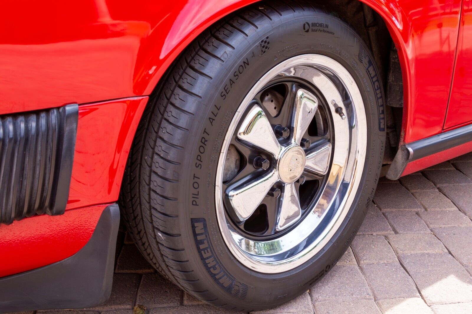 Porsche-911-Coupe-1979-Red-Tan-450132-26