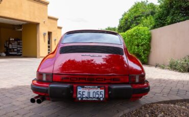 Porsche-911-Coupe-1979-Red-Tan-450132-4