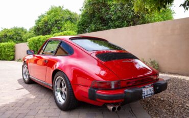 Porsche-911-Coupe-1979-Red-Tan-450132-5