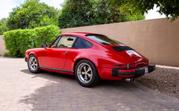 Porsche-911-Coupe-1979-Red-Tan-450132-6